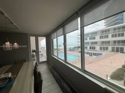 5401 Collins Avenue Miami Beach FL 33140