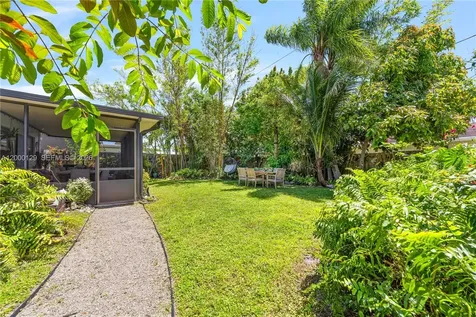 11740 NW 33rd Street Sunrise FL 33323