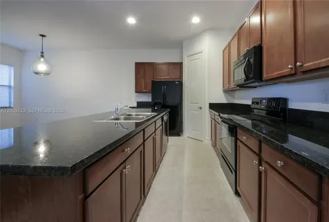 106 SW 127th Terrace Plantation FL 33325