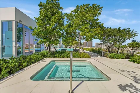 Bay Harbor Islands FL 33154