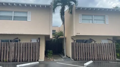 8741 NE 4th Avenue Road Miami Shores FL 33138