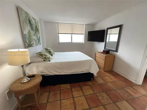 345 Ocean Drive Miami Beach FL 33139
