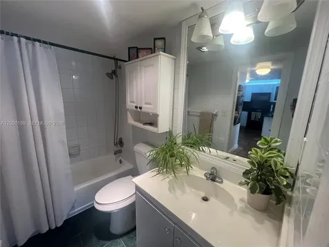 345 Ocean Drive Miami Beach FL 33139
