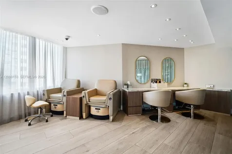 1100 West Avenue Miami Beach FL 33139