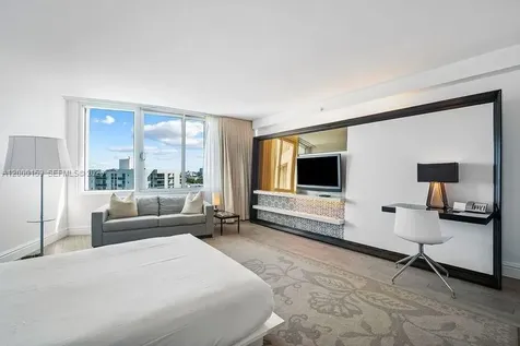 1100 West Avenue Miami Beach FL 33139