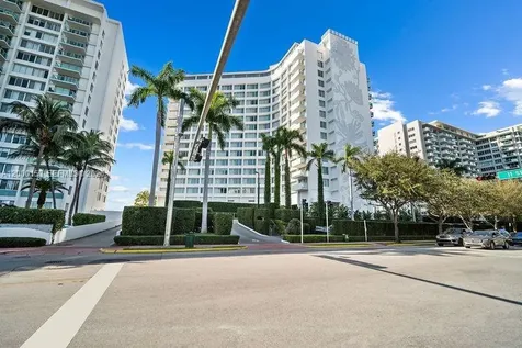 1100 West Avenue Miami Beach FL 33139