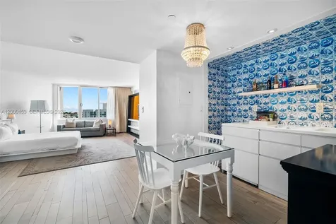 1100 West Avenue Miami Beach FL 33139