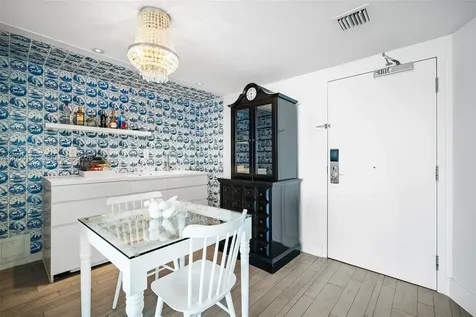 1100 West Avenue Miami Beach FL 33139