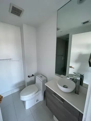 650 NE 32 Street Miami FL 33137