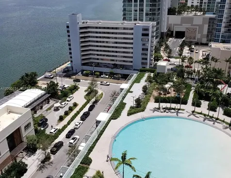 650 NE 32 Street Miami FL 33137