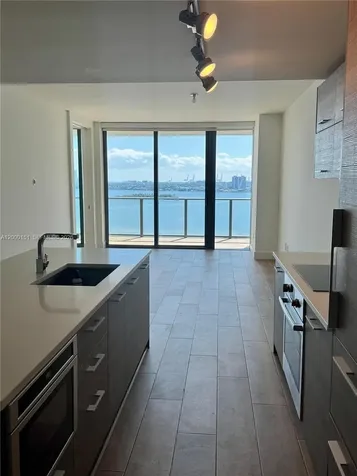 650 NE 32 Street Miami FL 33137