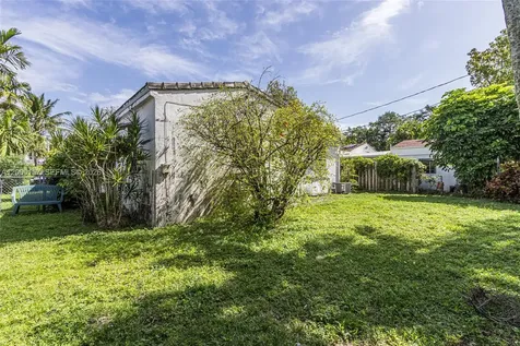 820 NE 82nd Terrace Miami FL 33138