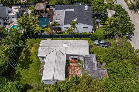 820 NE 82nd Terrace Miami FL 33138