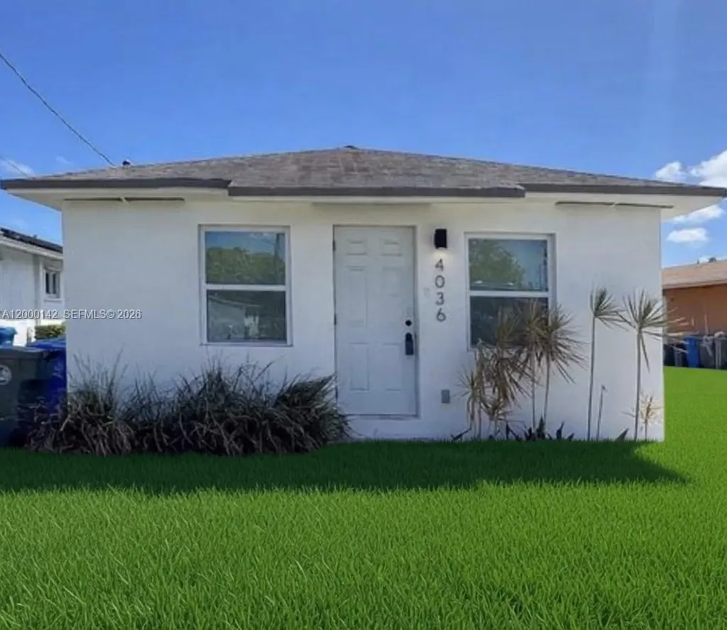 4036 SW 24th Street West Park FL 33023