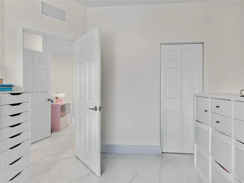 3347 W 106th Terrace Hialeah FL 33018