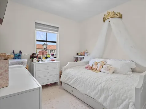 3347 W 106th Terrace Hialeah FL 33018