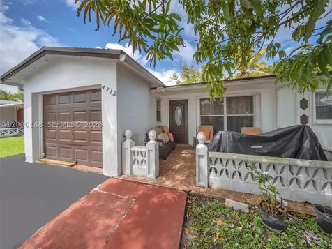 4715 NW 43rd Street Lauderdale Lakes FL 33319