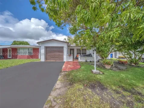 4715 NW 43rd Street Lauderdale Lakes FL 33319