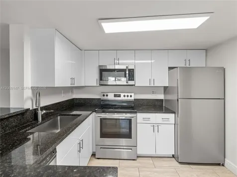 9821 Nob Hill Court Sunrise FL 33351