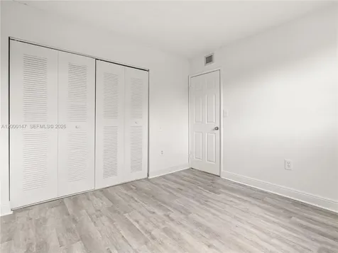 9821 Nob Hill Court Sunrise FL 33351