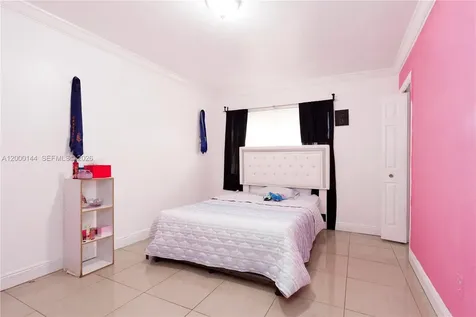 8003 W 6th Avenue Hialeah FL 33014