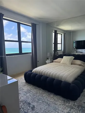 10185 Collins Bal Harbour FL 33154