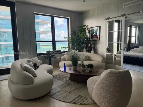 10185 Collins Bal Harbour FL 33154