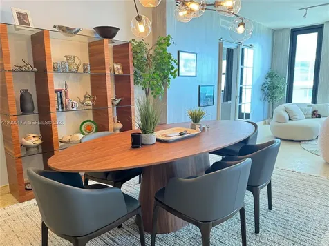10185 Collins Bal Harbour FL 33154