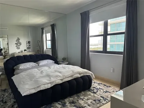 10185 Collins Bal Harbour FL 33154