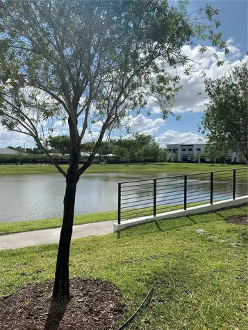 4384 NW 9th Street Plantation FL 33317