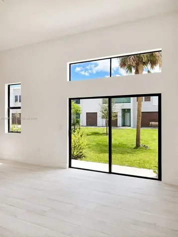 4384 NW 9th Street Plantation FL 33317