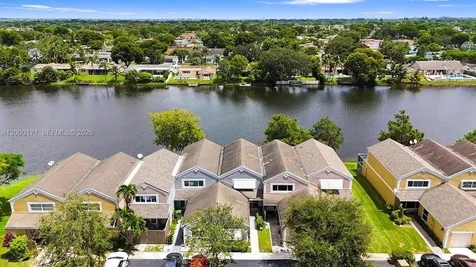 1441 NW 122nd Terrace Pembroke Pines FL 33026