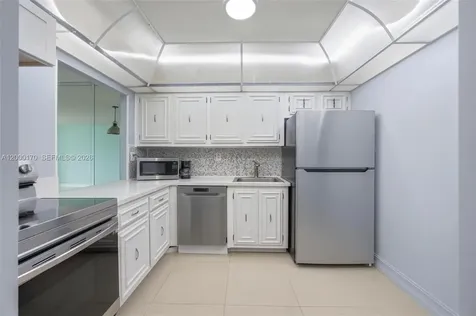 800 Parkview Drive Hallandale Beach FL 33009
