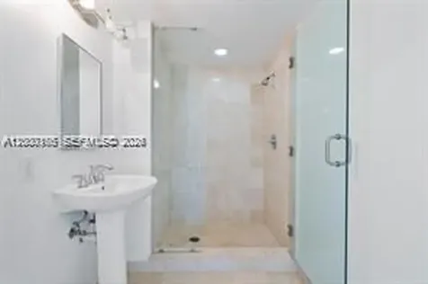6365 Collins Avenue Miami Beach FL 33141