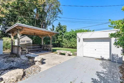 2231 SW 17th Street Miami FL 33145
