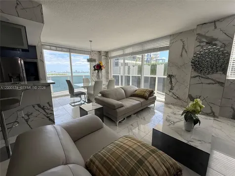 601 NE 23rd Street Miami FL 33137