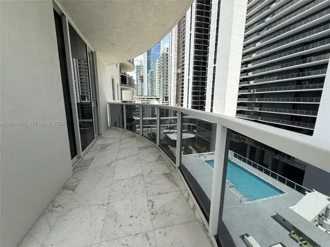 601 NE 23rd Street Miami FL 33137