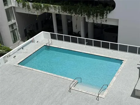 601 NE 23rd Street Miami FL 33137