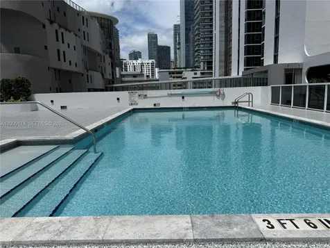 601 NE 23rd Street Miami FL 33137