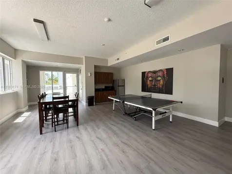 601 NE 23rd Street Miami FL 33137