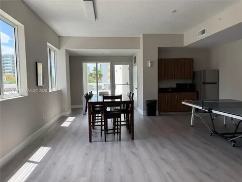 601 NE 23rd Street Miami FL 33137