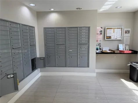 601 NE 23rd Street Miami FL 33137