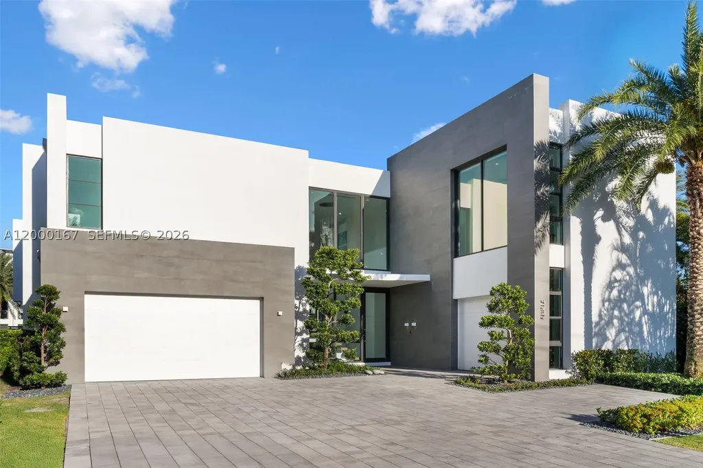 4232 E Tradewinds Avenue Lauderdale By The Sea FL 33308