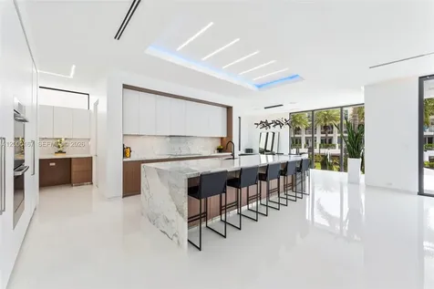 4232 E Tradewinds Avenue Lauderdale By The Sea FL 33308