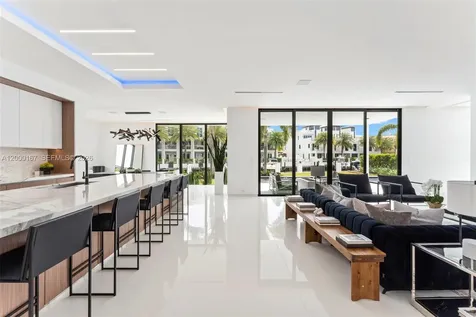 4232 E Tradewinds Avenue Lauderdale By The Sea FL 33308