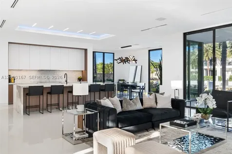 4232 E Tradewinds Avenue Lauderdale By The Sea FL 33308