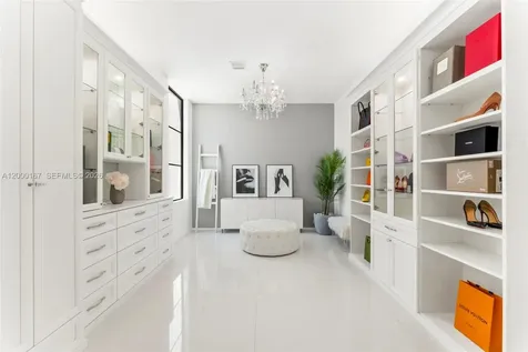 4232 E Tradewinds Avenue Lauderdale By The Sea FL 33308
