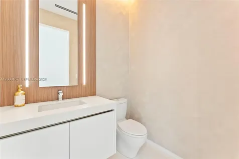 4232 E Tradewinds Avenue Lauderdale By The Sea FL 33308