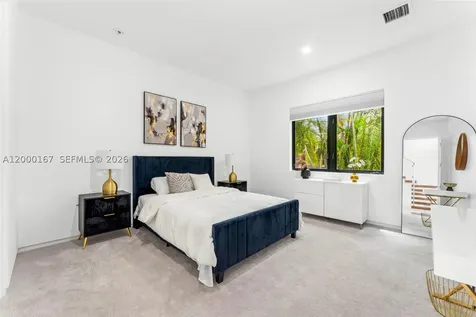 4232 E Tradewinds Avenue Lauderdale By The Sea FL 33308
