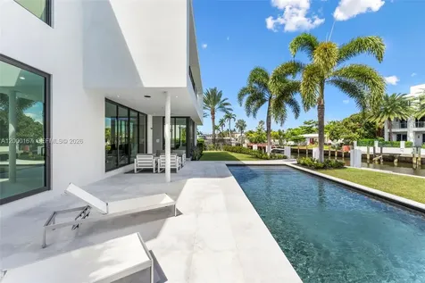 4232 E Tradewinds Avenue Lauderdale By The Sea FL 33308